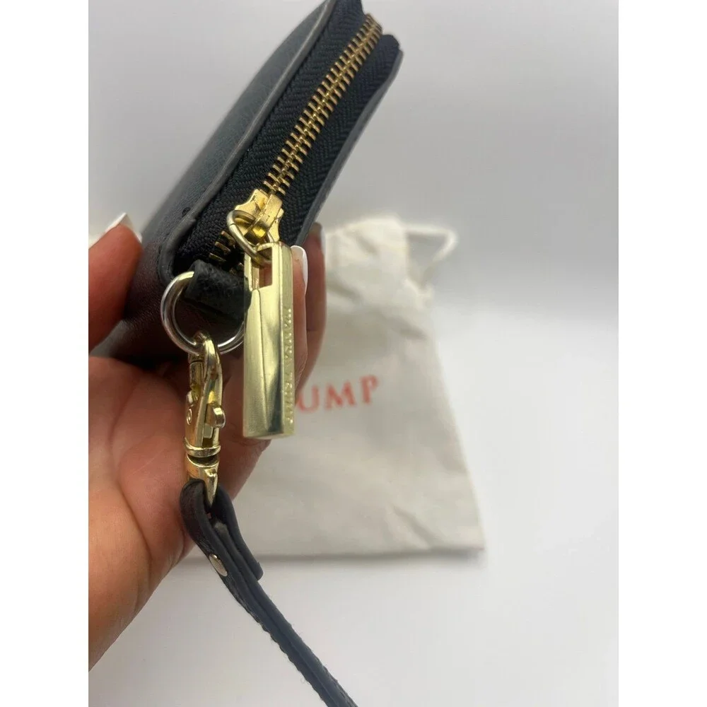 Ivanka Trump Blair Bow Wallet - Picture 3 of 10